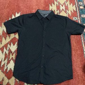 London fog short sleeve button down. Black with white dots. Size Medium